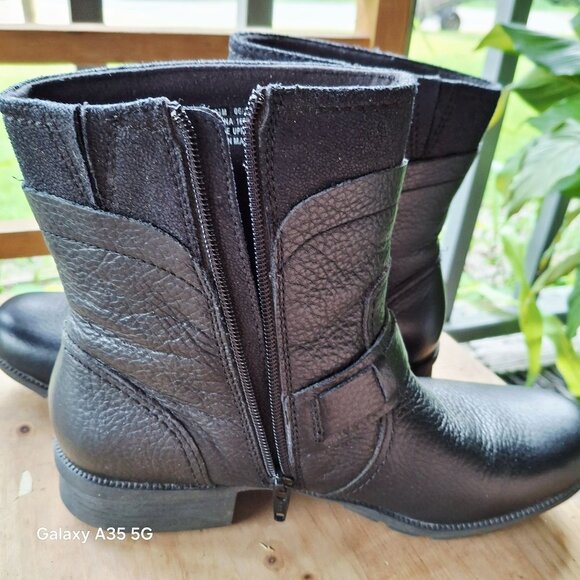 Clarks Womens Black Leather/Textile Zipper Ankle Boots Size 9.5M Comfort Winter - Picture 3 of 7